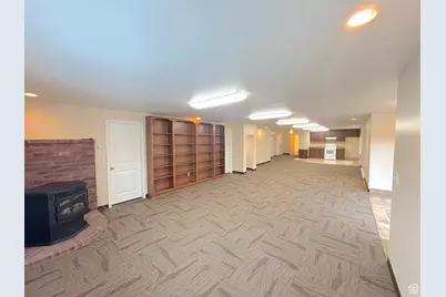 617 W Center St, Blanding, UT 84511 - Photo 33