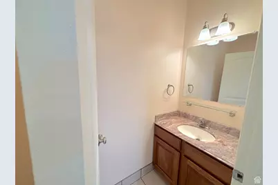 617 W Center St, Blanding, UT 84511 - Photo 31