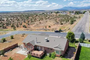 617 W Center St, Blanding, UT 84511 - Photo 61