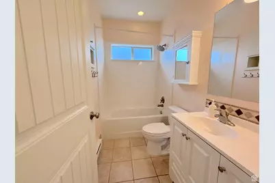 617 W Center St, Blanding, UT 84511 - Photo 27