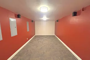 617 W Center St, Blanding, UT 84511 - Photo 37