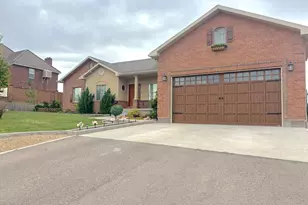 617 W Center St, Blanding, UT 84511 - Photo 79