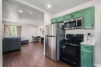 25 W 400 S, Tremonton, UT 84337 - Photo 13