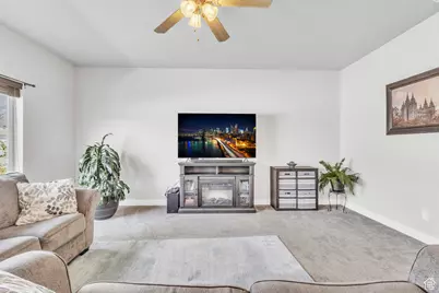 1345 E 340 S, Hyrum, UT 84319 - Photo 7