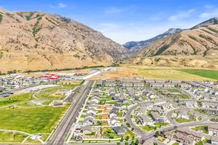 1345 E 340 S, Hyrum, UT 84319 - Photo 31