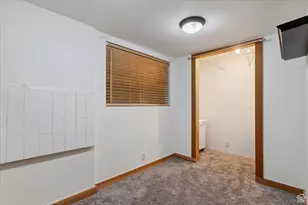 5627 W Walnut Ridge Circle, Salt Lake City, UT 84118 - Photo 21