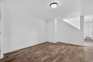 37 E 670 N, Vineyard, UT 84059 - Photo 9