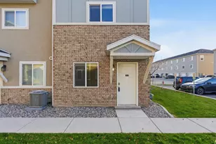 37 E 670 N, Vineyard, UT 84059 - Photo 3