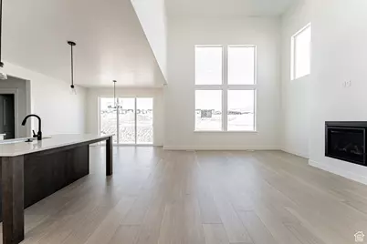 933 N Banner Dr #607, Saratoga Springs, UT 84045 - Photo 3