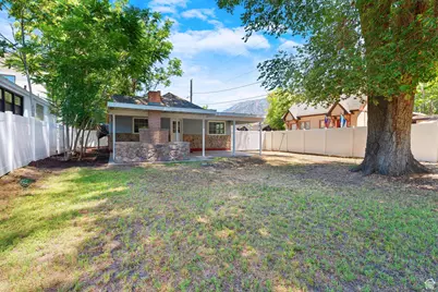 144 E 200 S, Provo, UT 84606 - Photo 23