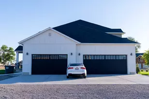 10615 W 14500 S, Axtell, UT 84621 - Photo 17