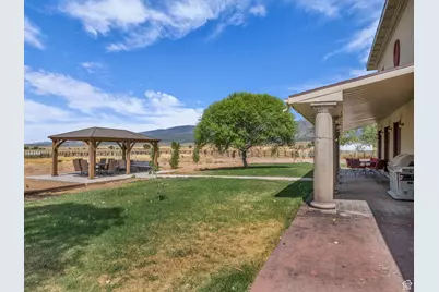 135 E 200 N, Kanosh, UT 84637 - Photo 5