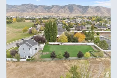 520 E 100 S, Hyde Park, UT 84318 - Photo 53