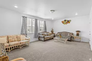 12988 S Cohab Canyon Ct, Riverton, UT 84096 - Photo 7