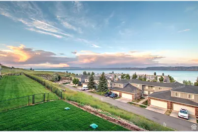 951 N Harbor Village Dr E #201, Garden City, UT 84028 - Photo 25