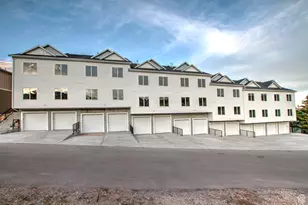 951 N Harbor Village Dr E, Garden City, UT 84028 - Photo 15