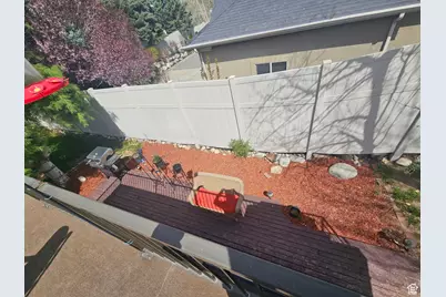 2079 E Creek Rd S, Cottonwood Heights, UT 84093 - Photo 9