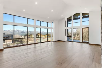 11004 N Wrangler Cir, Hideout, UT 84036 - Photo 9