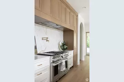 3303 E Lone Springs Cv, Sandy, UT 84092 - Photo 13