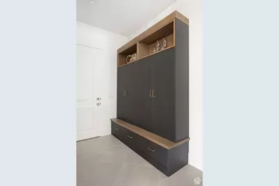 3303 E Lone Springs Cv, Sandy, UT 84092 - Photo 29