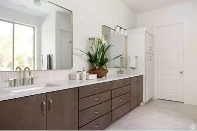 3303 E Lone Springs Cv, Sandy, UT 84092 - Photo 25