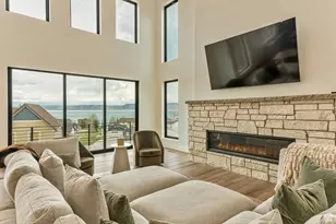 681 N Lochwood Dr, Garden City, UT 84028 - Photo 3