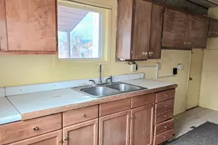 310 S Main St, Orangeville, UT 84537 - Photo 7