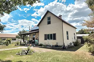 310 S Main St, Orangeville, UT 84537 - Photo 21