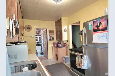 310 S Main St, Orangeville, UT 84537 - Photo 7
