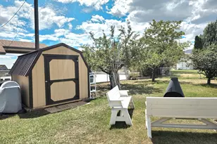 310 S Main St, Orangeville, UT 84537 - Photo 17