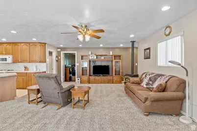 249 N 340 W, Marysvale, UT 84750 - Photo 11