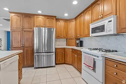 249 N 340 W, Marysvale, UT 84750 - Photo 9