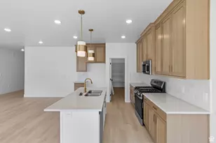 539 S 1580 W, Logan, UT 84321 - Photo 5