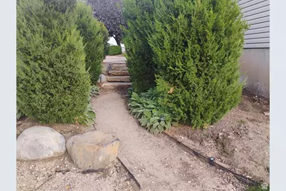 1494 S Mica Ln, Layton, UT 84041 - Photo 37