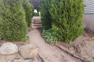 1494 S Mica Ln, Layton, UT 84041 - Photo 37