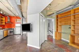 380 W 200 S, Salt Lake City, UT 84101 - Photo 9