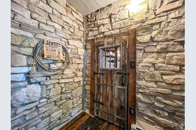 38 E Center St, Ephraim, UT 84627 - Photo 27