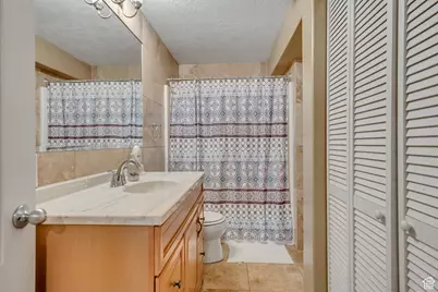6059 Bayshore Dr, Stansbury Park, UT 84074 - Photo 29