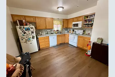 54 W 250 N, Clearfield, UT 84015 - Photo 23