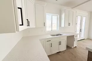 554 W Cottle Ln, Farmington, UT 84025 - Photo 27