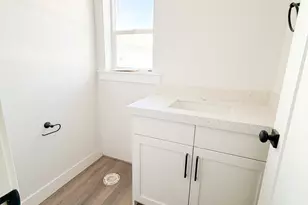 554 W Cottle Ln, Farmington, UT 84025 - Photo 29