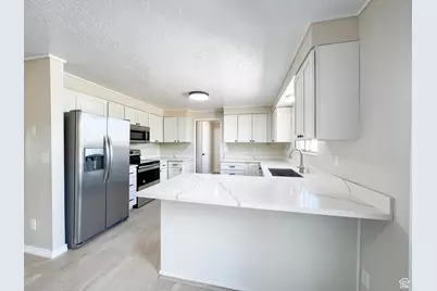 607 E Geneva, East Carbon, UT 84520 - Photo 5