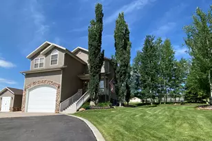 2565 S Country Club Dr, Garden City, UT 84028 - Photo 1
