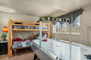 2565 S Country Club Dr, Garden City, UT 84028 - Photo 31