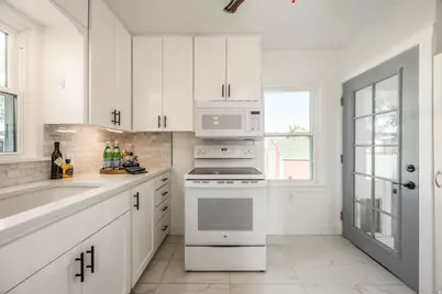 307 N 200 W, Tooele, UT 84074 - Photo 13