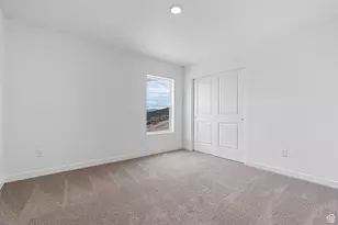 7210 Oquirrh Ranch Pkwy N, Eagle Mountain, UT 84005 - Photo 11