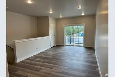 1593 N 110 W #203, Logan, UT 84341 - Photo 3