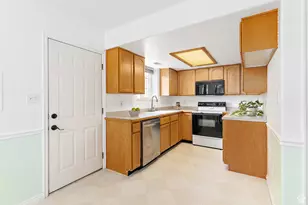 48 E 180 N, Orem, UT 84057 - Photo 7