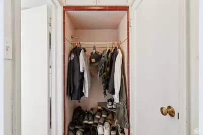 1925 E Hillcrest Ave S, Salt Lake City, UT 84106 - Photo 23