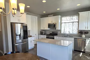 7817 W Range Creek Ln, Magna, UT 84044 - Photo 9